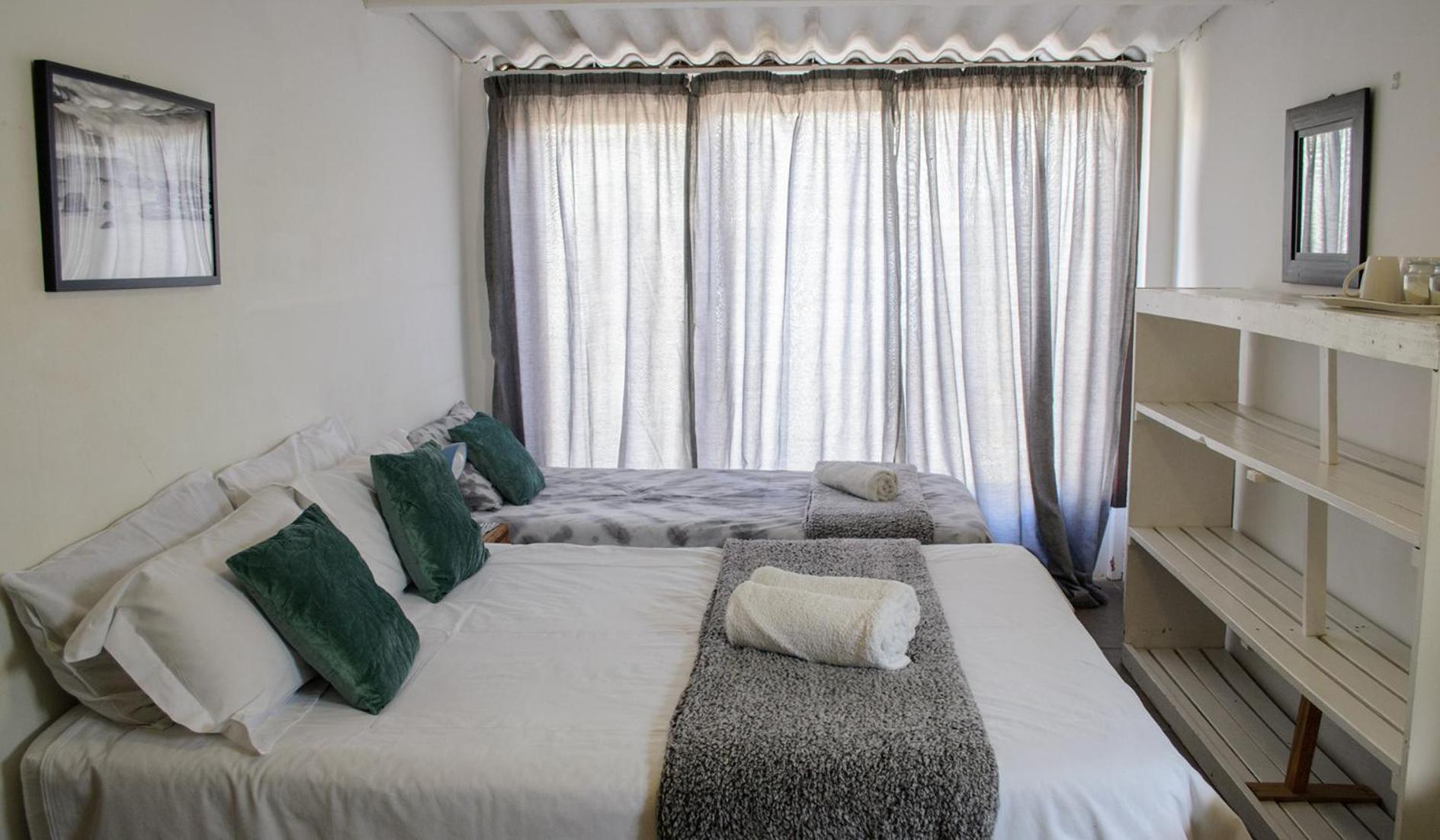 Element Riders Place Backpackers Luderitz ภายนอก รูปภาพ