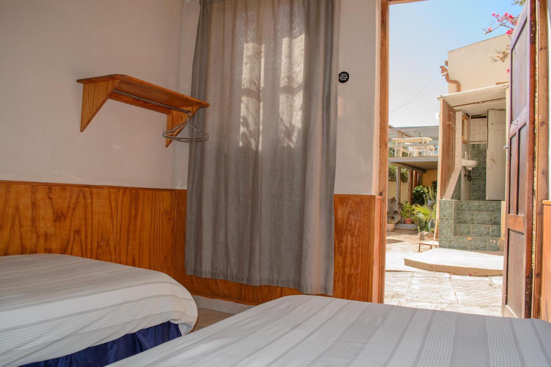 Element Riders Place Backpackers Luderitz ภายนอก รูปภาพ