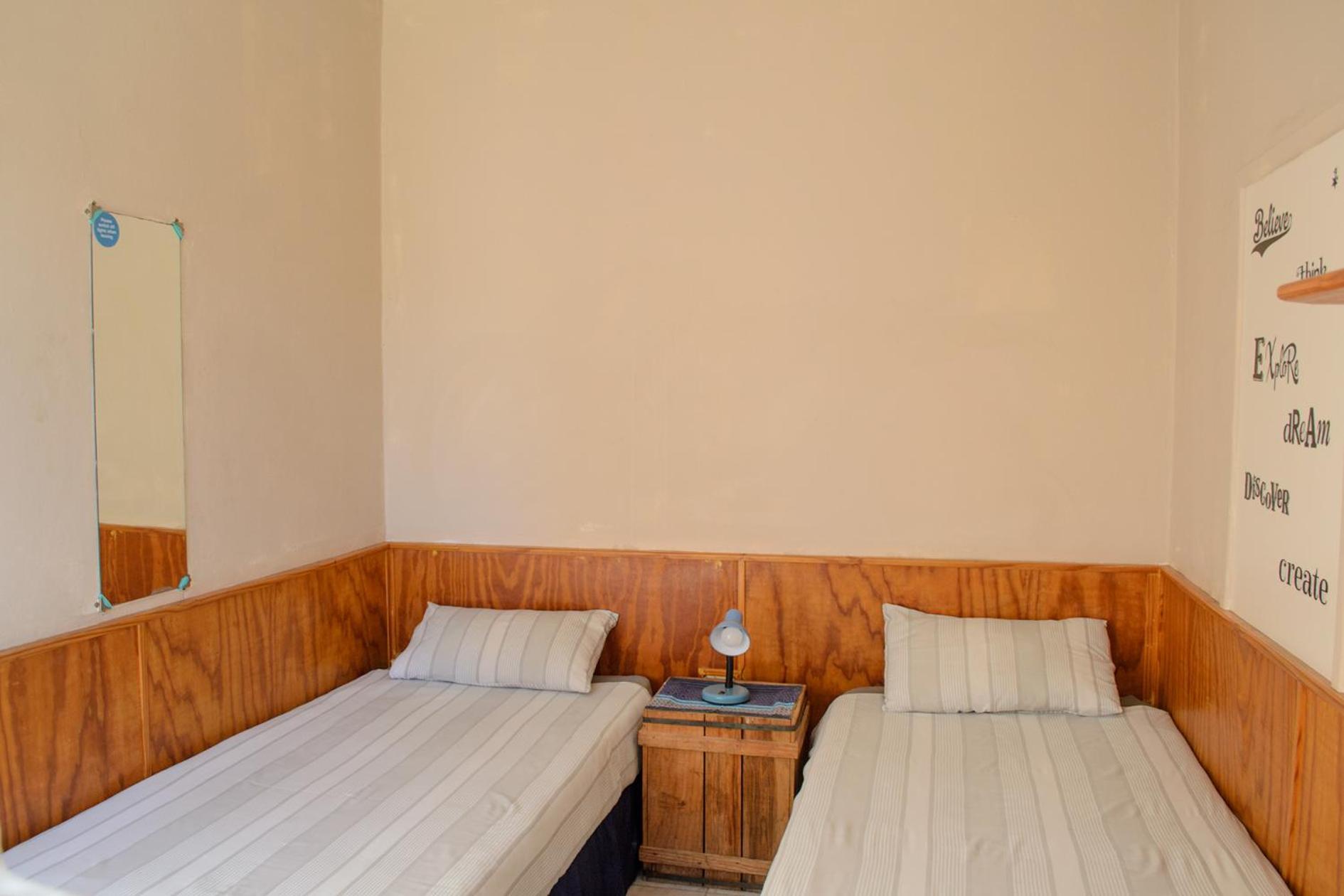 Element Riders Place Backpackers Luderitz ภายนอก รูปภาพ